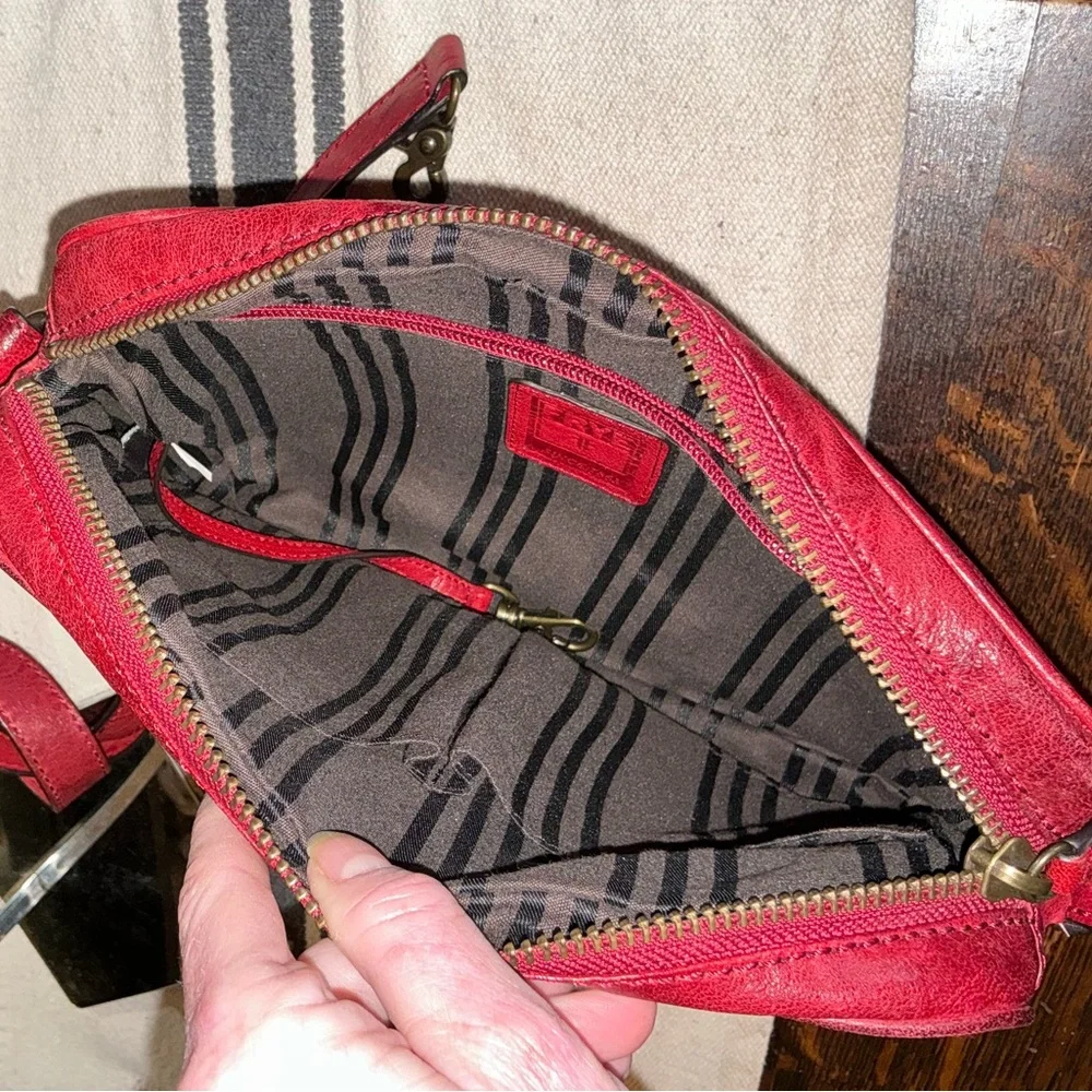 NWOT Frye Leather Cameron Crossbody Clutch Bag Burnt Red Hangtag MSRP $398 - Picture 15 of 16